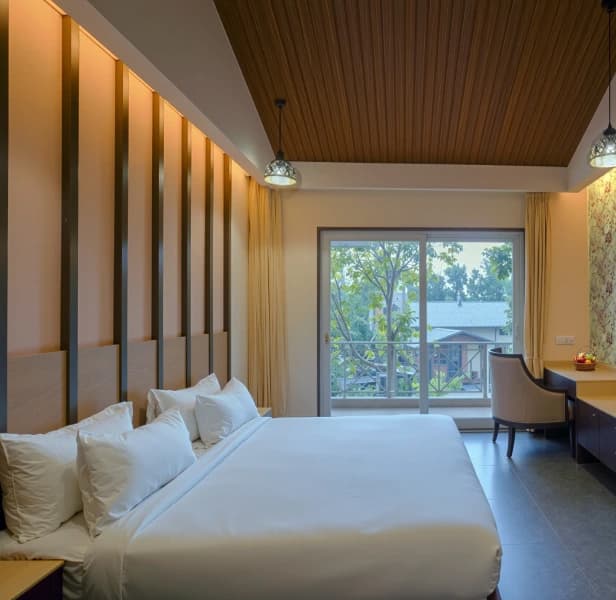 Retreat architecture